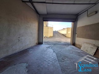 Box in Vendita a Scandicci, 42'000&euro;, 23 m²