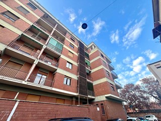 Quadrilocale in Vendita a Alessandria, 83'000&euro;, 90 m²