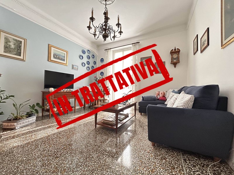 Appartamento in Vendita a Genova, 98'000&euro;, 95 m²