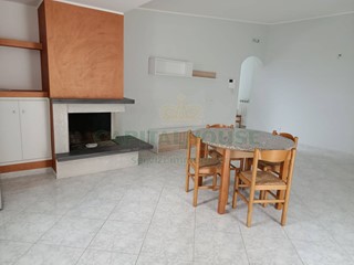 Trilocale in Affitto a Maddaloni, 800€, 110 m²