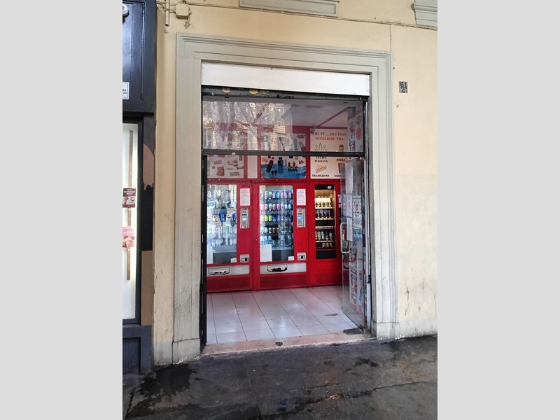 Attività commerciale in Vendita a Torino, 25'000&euro;, 20 m²