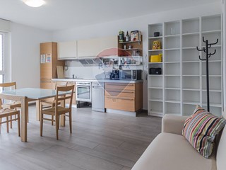 Bilocale in Vendita a Vimercate, 200'000&euro;, 61 m²