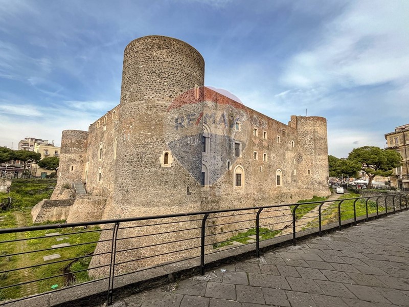 Appartamento in Vendita a Catania, 198'000€, 121 m²