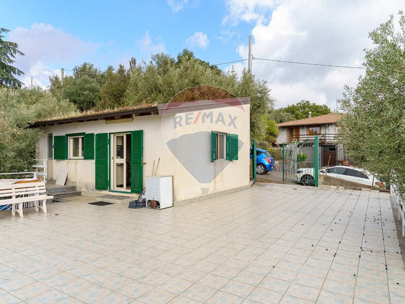 Villa in Vendita a Belpasso, 88'000&euro;, 46 m²
