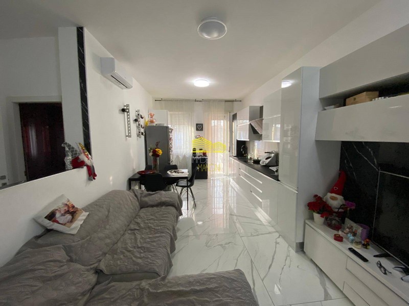 Trilocale in Vendita a Pozzo d'Adda, 189'000&euro;, 76 m²