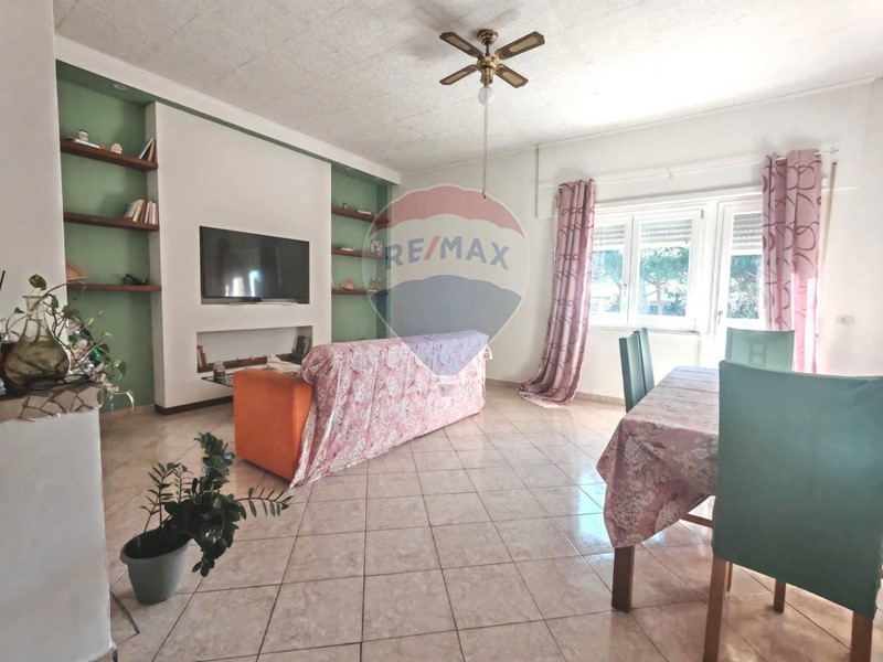 Trilocale in Vendita a Ardea, 119'000€, 101 m²