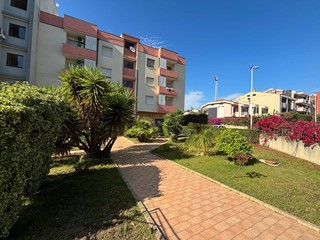 Bilocale in Affitto a Selargius, 800€, 54 m²