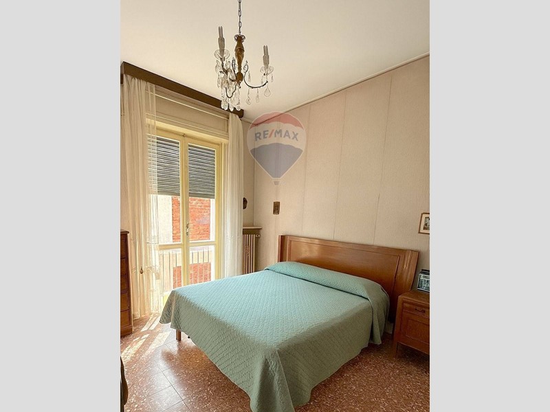 Trilocale in Vendita a Novara, 70'000€, 62 m²