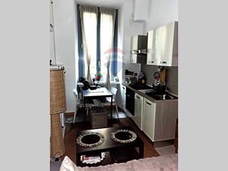 Bilocale in Affitto a Milano, 980€, 43 m²