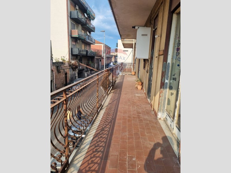 Appartamento in Vendita a Tremestieri Etneo, 87'000&euro;, 100 m²