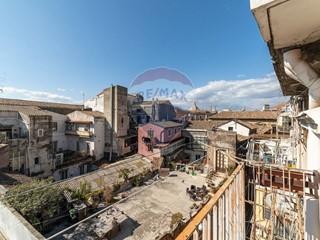 Quadrilocale in Vendita a Catania, 169'000€, 150 m²