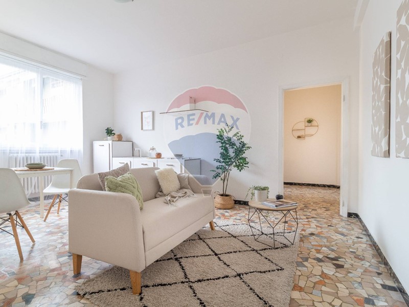 Trilocale in Vendita a Brugherio, 119'000&euro;, 71 m²