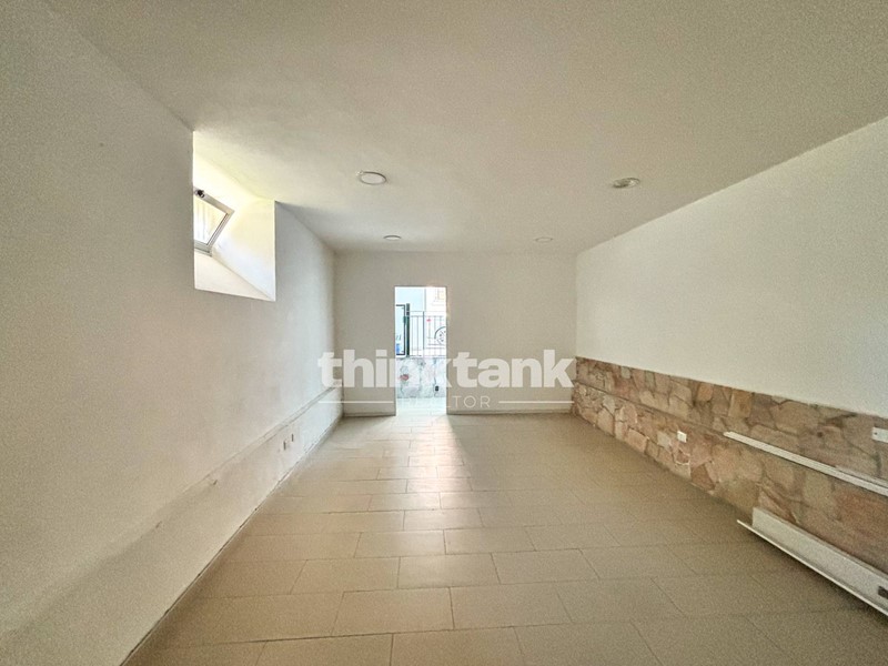 Immobile commerciale in Vendita a Siracusa, 120'000&euro;, 50 m²