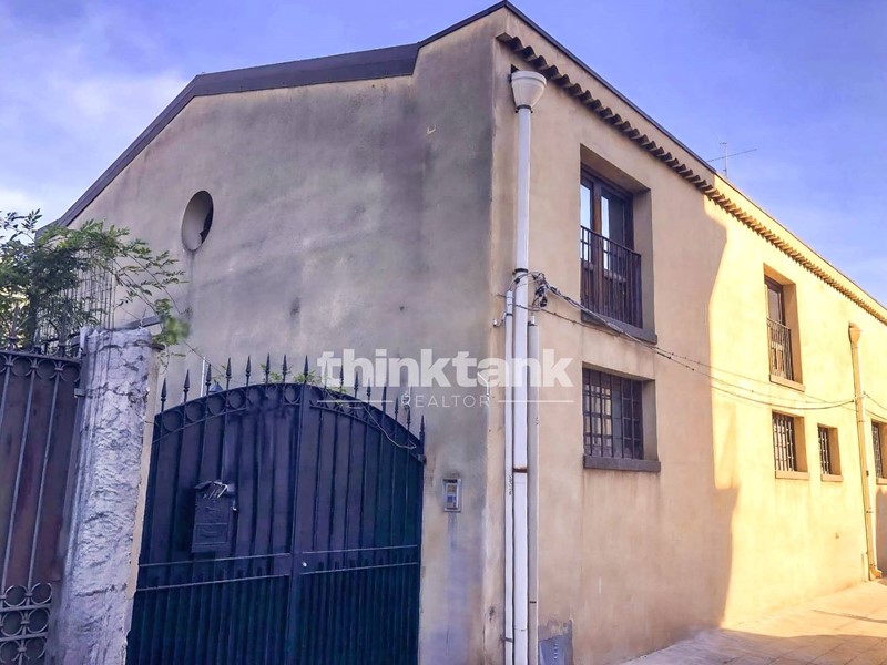 Villa in Vendita a Catania, 229'000&euro;, 205 m²