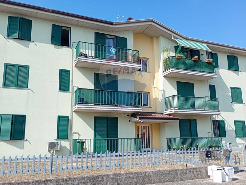 Trilocale in Vendita a Castel d'Ario, 79'000&euro;, 78 m²