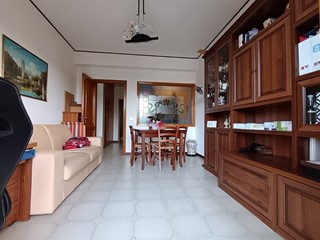 Quadrilocale in Vendita a Palermo, 129'000€, 128 m²