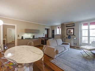 Bilocale in Affitto a Torino, 2'750&euro;, 85 m²