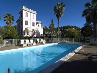 Trilocale in Vendita a Bordighera, 330'000&euro;, 95 m²