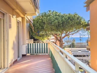 Trilocale in Vendita a Bordighera, 380'000&euro;, 70 m²