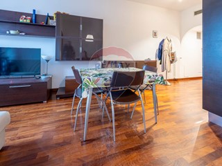 Bilocale in Affitto a Milano, 1'200€, 62 m²