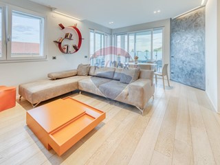 Trilocale in Vendita a Parabiago, 350'000&euro;, 123 m²