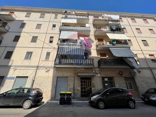 Trilocale in Vendita a Trani, 80'000€, 118 m²