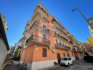 Quadrilocale in Vendita a Trani, 159'000€, 109 m²