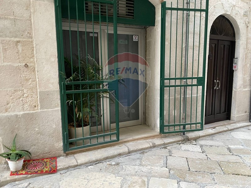 Bilocale in Vendita a Trani, 72'000€, 56 m²