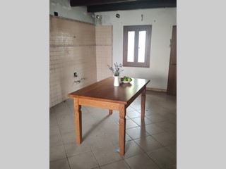 Casa Indipendente in Vendita a Gavello, 70'000€, 120 m²