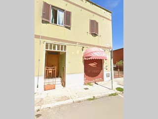 Negozio in Vendita a Aprilia, 40'000&euro;, 29 m²