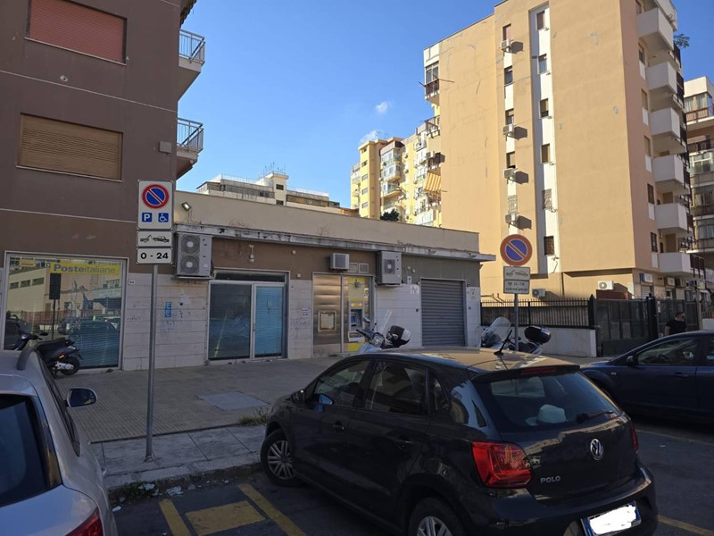 Negozio in Vendita a Palermo, 75'000€, 38 m²