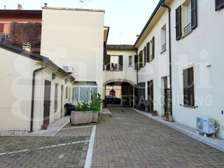 Casa Indipendente in Vendita a Lugo, 490'000€, 342 m²