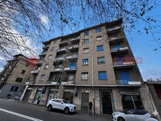 Trilocale in Vendita a Pinerolo, 99'000&euro;, 80 m²