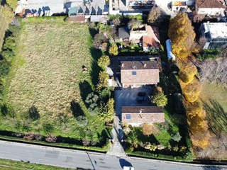 Villa bifamiliare in Vendita a Adro, 850'000&euro;, 750 m²