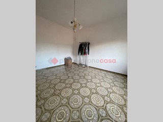 Quadrilocale in Vendita a Minturno, 129'000&euro;, 127 m²