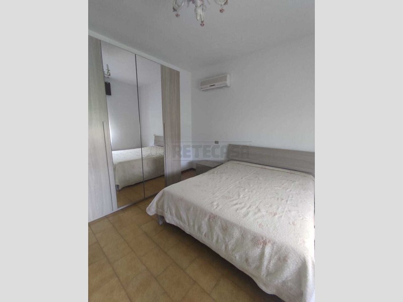 Appartamento in Affitto a Val Liona, 650€, 130 m², arredato, con Box