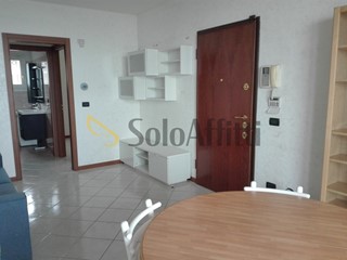 Trilocale in Affitto a Inzago, 780€, 85 m², arredato, con Box