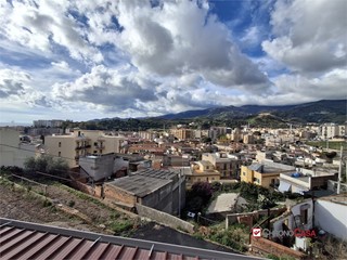 Trilocale in Affitto a Messina, 480€, 70 m²