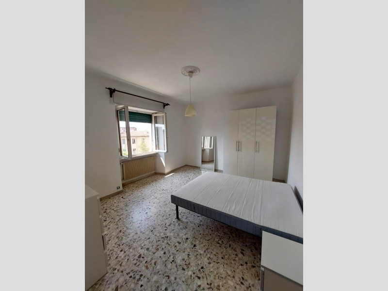 Quadrilocale in Affitto a Pisa, 320€, 90 m², arredato