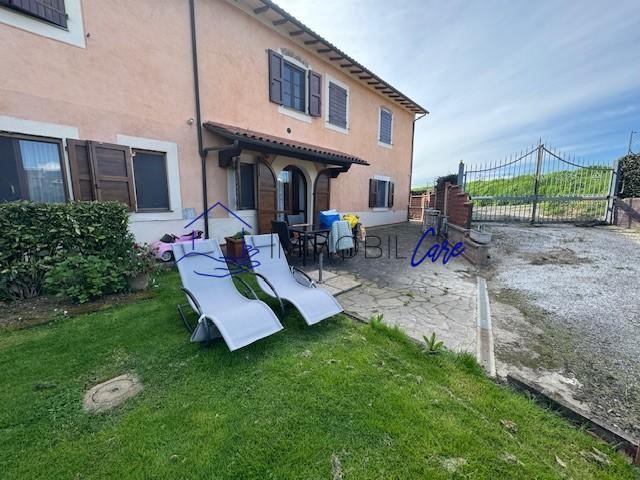 Quadrilocale in Vendita a Cascina, zona San Lorenzo Alle Corti, 257'000&euro;, 100 m²