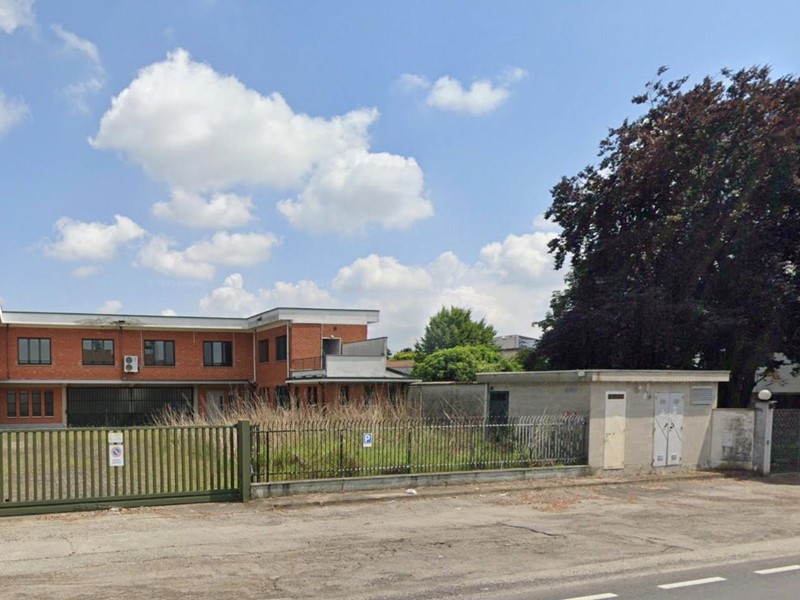 Capannone in Vendita a Cilavegna, 112'431&euro;, 874 m²