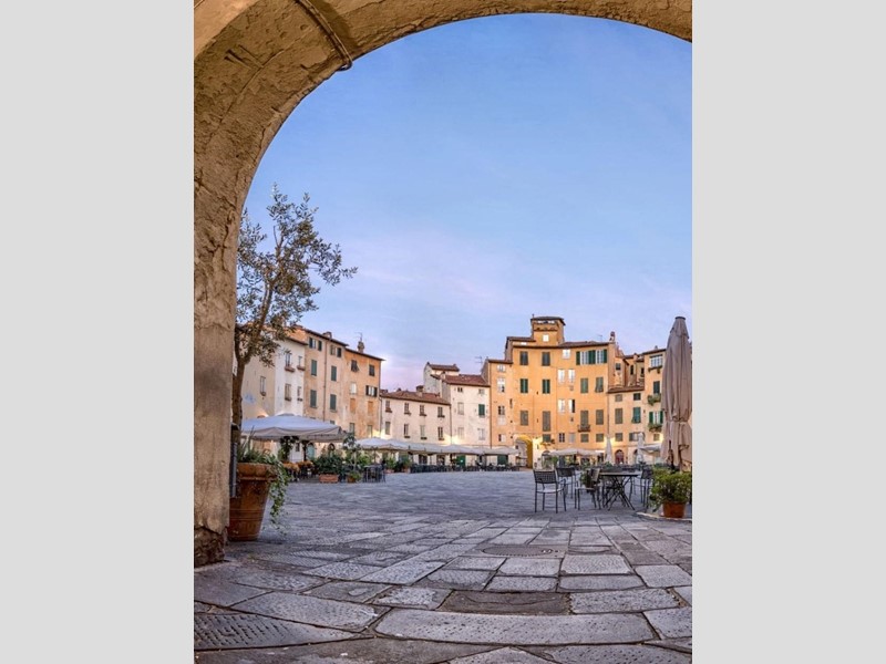 Villa in Vendita a Lucca, 600'000&euro;, 140 m²