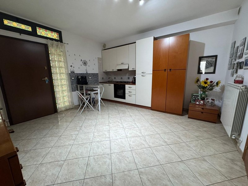 Trilocale in Vendita a Monteroni di Lecce, 75'000€, 53 m², arredato