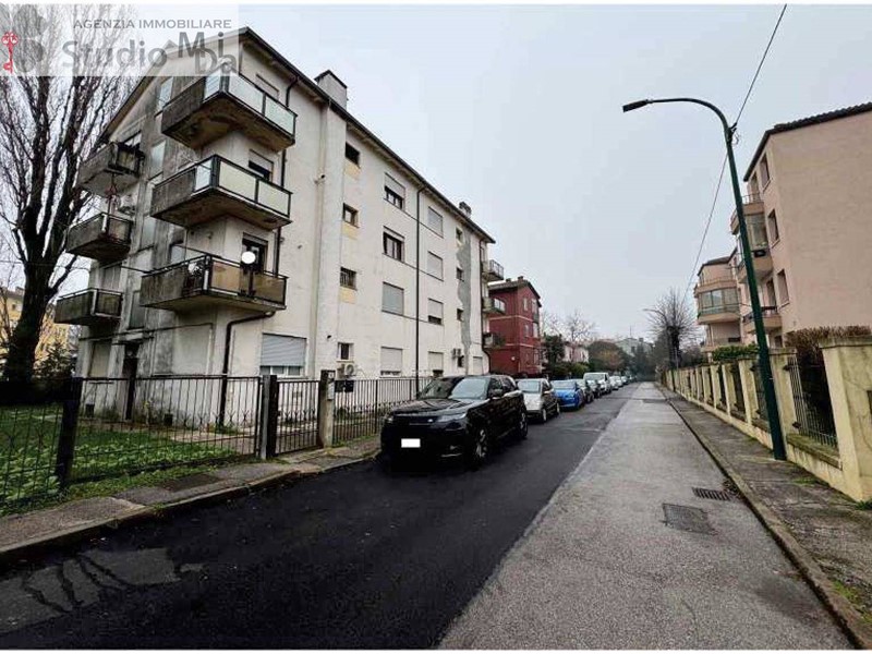 Trilocale in Vendita a Venezia, 25'200€, 45 m²