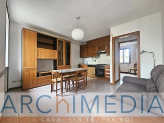 Trilocale in Vendita a Malnate, 89'000&euro;, 66 m²