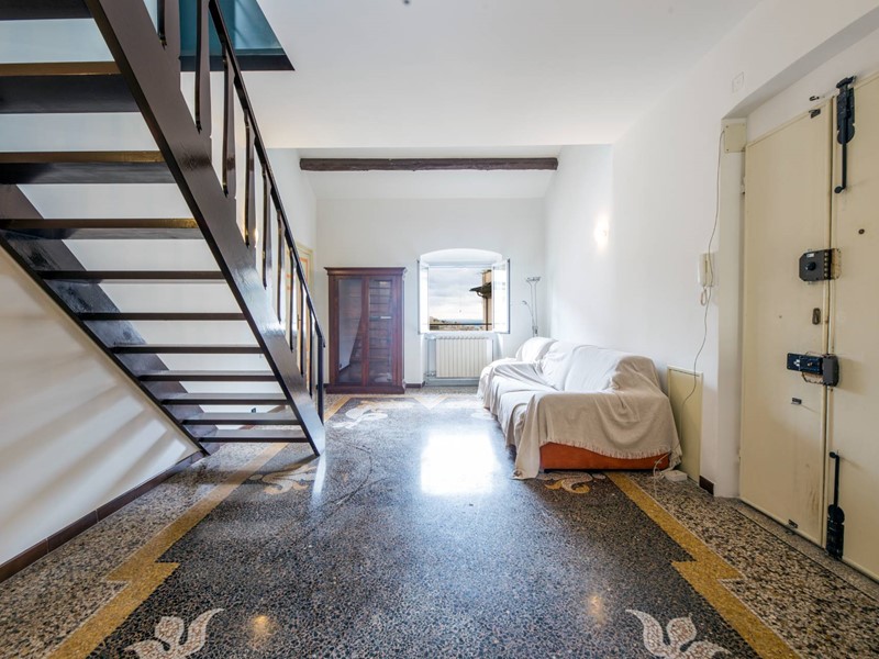 Appartamento in Vendita a Genova, 208'000€, 108 m²