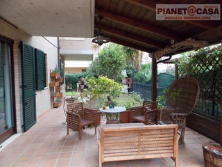 Appartamento in Vendita a Pedaso, 249'000&euro;, 250 m²