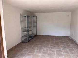 Box in Vendita a Pisa, 20'000&euro;, 16 m²