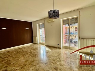 Trilocale in Affitto a Siracusa, 650&euro;, 100 m²