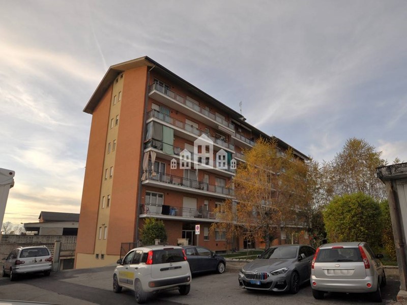 Trilocale in Vendita a Feletto, 45'000&euro;, 70 m²